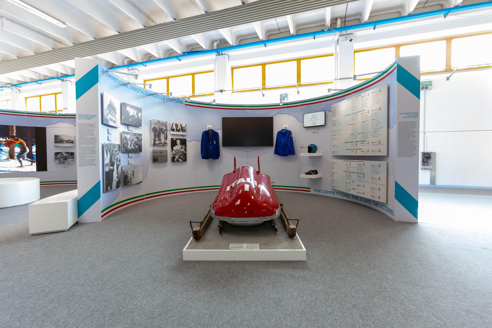 “Cortina d’Ampezzo. Le due Olimpiadi”: la mostra itinerante che celebra Cortina 1956 e guarda a Milano Cortina 2026 “Cortina d’Ampezzo. Le due Olimpiadi”: la mostra itinerante che celebra Cortina 1956 e guarda a Milano Cortina 2026
